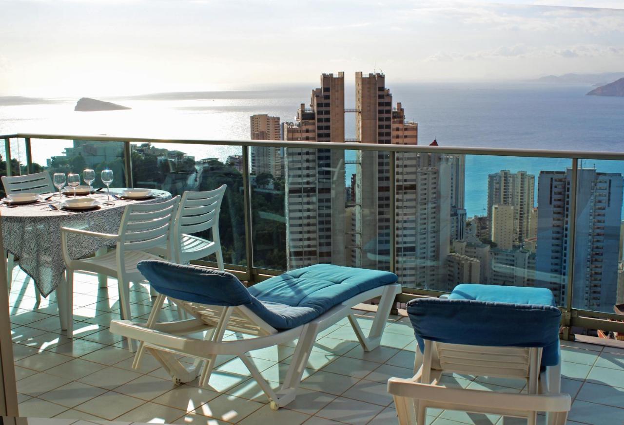 Skyline 26 Stunning Sea Views From A 2-Bedroom Apartment On The 26Th Floor Бенидорм Экстерьер фото